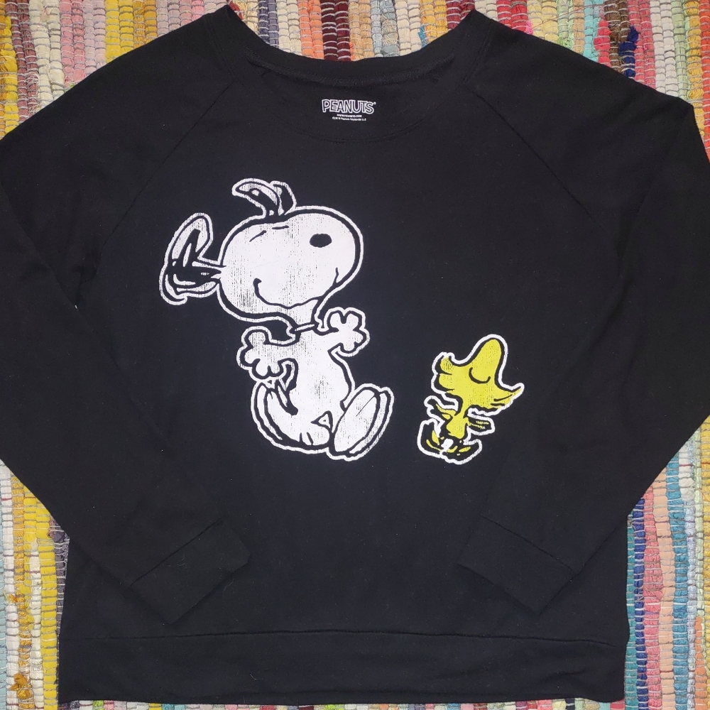 Medium Snoopy/Woodstock sweatshirt